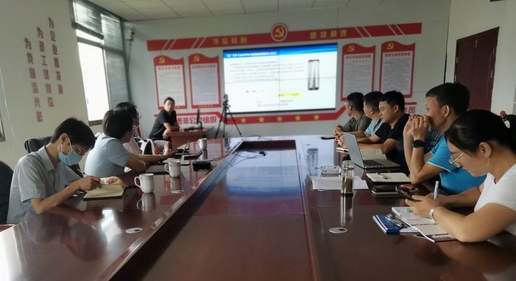 1663147508209779.jpg 艾杰旭访问3 - 副本.jpg