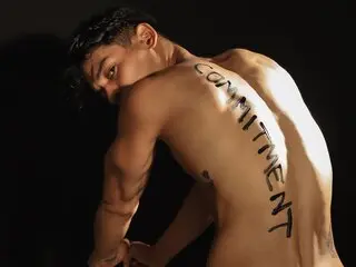EmilianoPaez amateur livejasmin.com